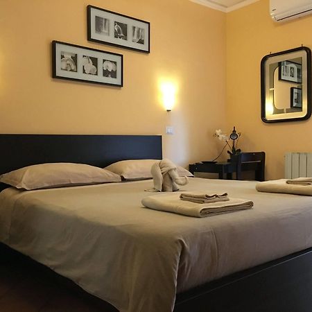 Tano'S Apartment Giardini Naxos Ngoại thất bức ảnh