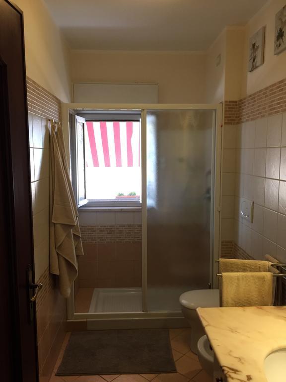 Tano'S Apartment Giardini Naxos Phòng bức ảnh